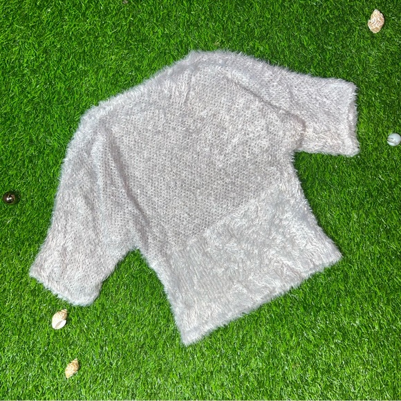 Imported super fur knitted top ⛔️FIXED FIXED FIXED NO OFFERS PLZ⛔️ - Picture 3 of 7